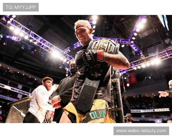 UFC格斗之夜262称重现场吉布森超重被罚扣奖金引发选手热议